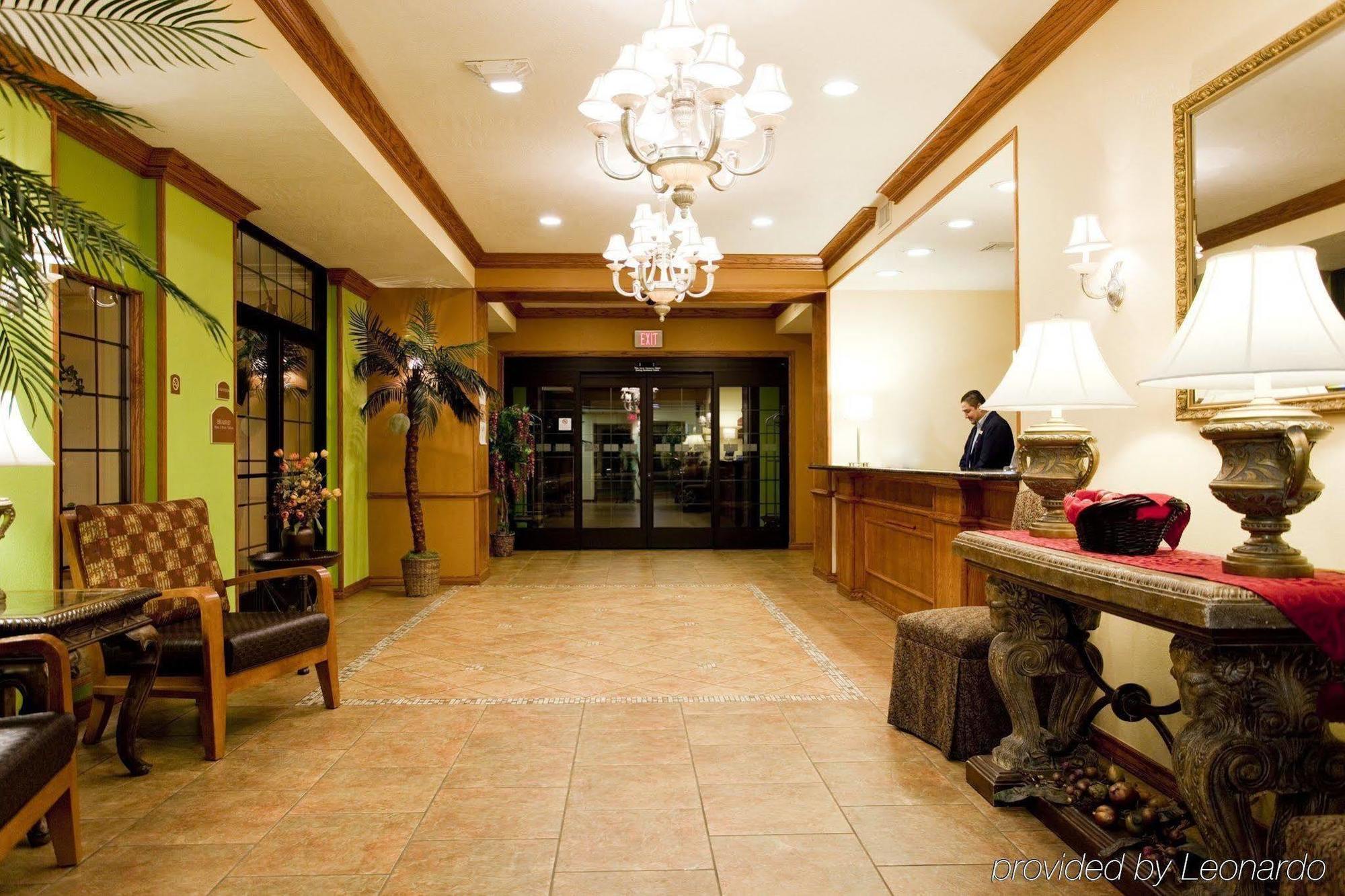 Express & Hesperia, An Ihg Hesperia